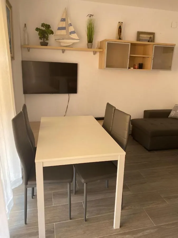 Apartamento Alto Standing Con Piscina Privada, Aire Acondicionado Y Wifi Platja d'Aro 0*,  Spain